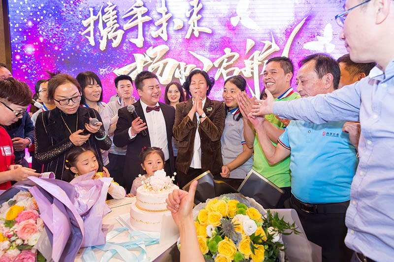 Shunge 10th anniversary video show